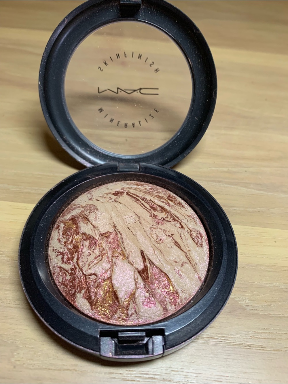 MAC Cosmetics Petticoat, Mineralize Baked Powder Marble - Bronze& Gold Swirl - Picture 2 of 3